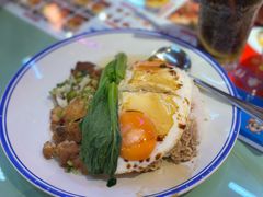 葱油汁鸡排双蛋饭-肥佬哥香港车仔面(人民广场店)