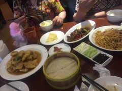 -车之谷·汽车文化主题餐厅(汽开店)