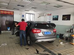 -车水马龙3M汽车贴膜冠军店隐形车衣改色膜(漕宝路中环店)