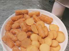 -俭寨大盘鸡·手抓肉·烧烤新疆菜(乌苏路店)