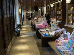 -朵云书院·广富林店