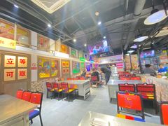 -马路牙子烧烤音乐酒馆(望京店)