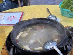 -濠轩阁特色生蚝火锅(水湾路店)
