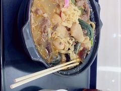 -锅神麻辣烫