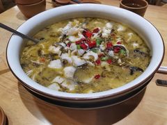 老味酸菜鱼-小六汤包(万和城店)