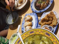 -裕鼎鲜·新中菜(金鼎广场店)