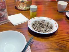 -黄弟大排档·湖南菜·小龙虾·小海鲜(凯旋北路店)