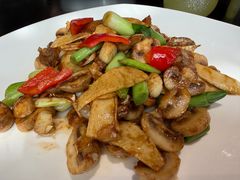 -健眺小海鲜(临海后山店)