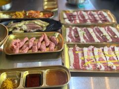 -胡悦里韩式烤肉(芝罘万达广场店)