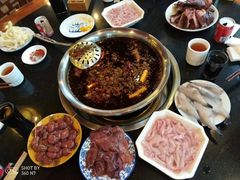 -九尺赵老四鲜鹅肠火锅