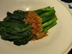 油渣生炒菜心-桂满陇天书(南京德基旗舰店)