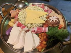 -恩你小木屋·韩式料理(假日广场店)