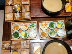 -银米·云南传统过桥米线(双廊黑金冠店)