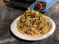 -泉味道贵州厨房(三里河店)