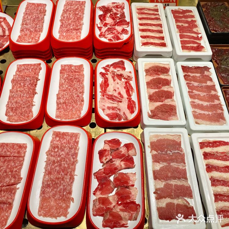 肉食爱好者狂喜！！这家自助把牛肉玩出花了！！