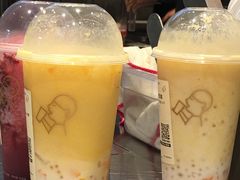 -喜茶(北京华贸购物中心店)