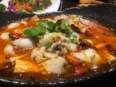 酸汤黑鱼-松茸小馆·云南特色餐厅