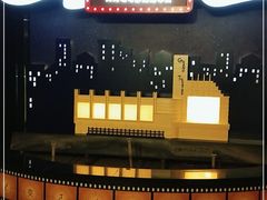 -大光明电影院(南京西路店)
