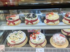 -花花卷卷·鲜食蛋糕(静安久光百货店)