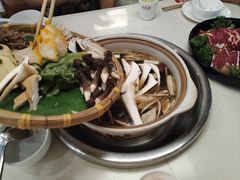 -土连锅·现熬养生汤锅(梁家巷店)