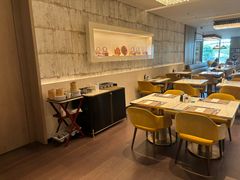 -深圳国际会展中心希尔顿酒店(前海华发冰雪世界店)