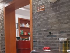 -汤河清真餐馆
