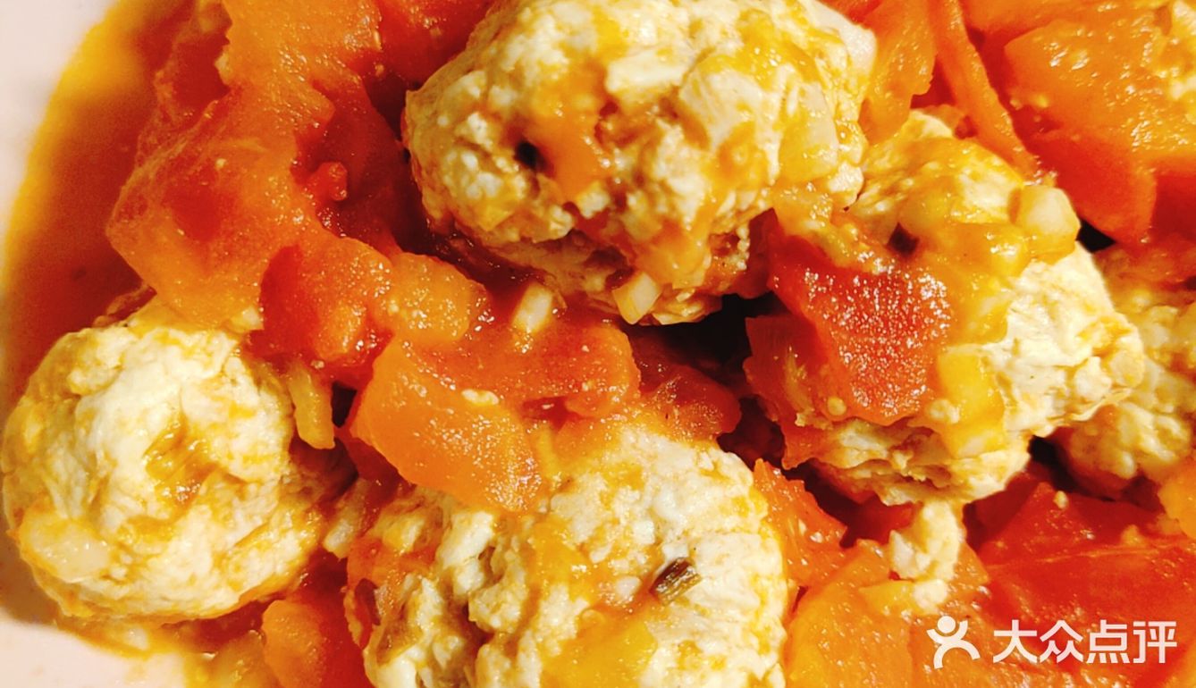 自己剁肉捏的番茄杏鲍菇鸡肉丸