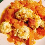 自己剁肉捏的番茄杏鲍菇鸡肉丸