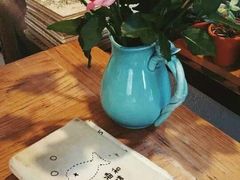 景观位-海边的猫和咖啡馆