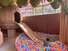 -水桶王国主题餐厅·聚会·生日派对·亲子活动·家庭套餐(亚龙湾希尔顿店)