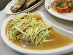 -覃记海鲜美食餐厅