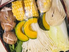 -润园四季椰子鸡火锅(卓越INTOWN店)