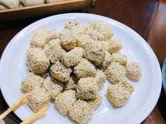 -东口码头·烧鸽子·鱼头泡饼·地方菜(金鹰悦城店)