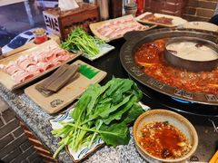 -疯狂的筷子老灶九宫格火锅