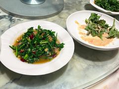 -梁家大院•农家菜(昆山会展中心店)