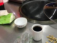 -屯老二农家铁锅炖·行业领军者(梅江店)