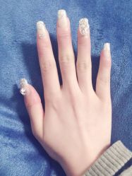 iphone_upload_pic-洋娃娃美甲美睫半永久工作室
