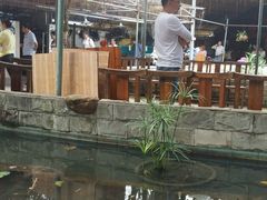 -荷香居(洞企石路店)