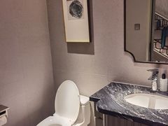 -浅深(世茂滨江精品店)