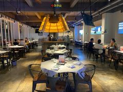 -巴厘龙虾·榜首油焖大虾(音乐学院·沿江酒馆店)