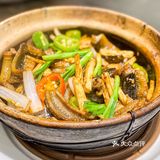 找了几家店最后来到了这家专吃生蚝的店‼️