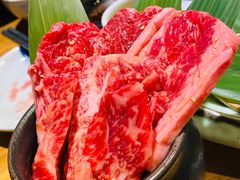 上等牛小排-炼火烤肉店