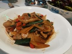 酸萝卜炒肥肠-老长沙龙虾馆·聚会餐厅(白石洲店)