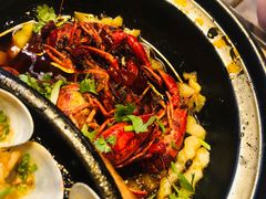 -何师烧烤Pro ·江湖川菜·小龙虾·精酿(太古里旗舰店)