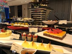 -OPEN開全日自助餐厅·西餐·海鲜(佛山希尔顿酒店)