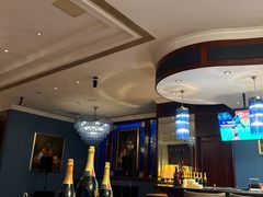 -龙虾酒吧扒房(宁波香格里拉店)
