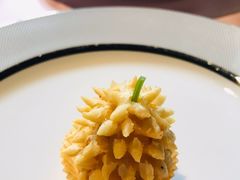 金枕榴莲酥-芙蓉堂(武汉天地店)