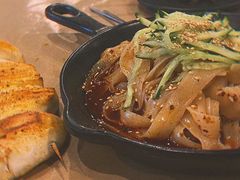 -光辉岁月徒手烧烤餐厅(天山博雅文轩店)