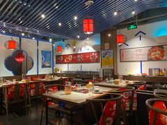 -尚尚仙·酸汤猪手·猪肚鸡火锅(华联万柳购物中心店)