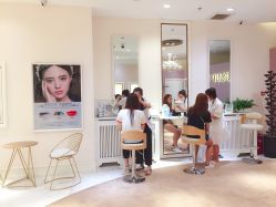 店内环境-UP&UP·半永久眉毛眼线机器野生眉